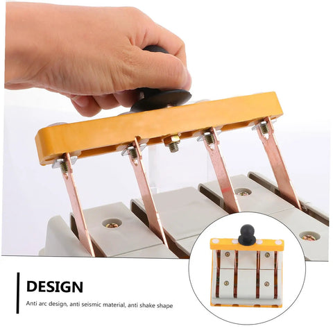 Hand operating Heavy Duty Copper Double Pole Double Throw Safety Isolator Switch For Industrial Machinery 380V 100A Anti Arc Design.