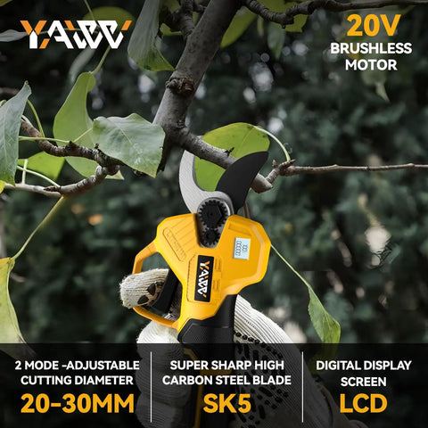 Brushless Cordless Electric Pruning Shears With LCD Display And SK5 Blades For Gardening Tree Pruning in action