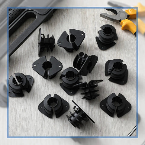 Top view of Briwooody 50-pack 3/4 in pipe isolation clamps, black plastic supports for PEX, copper and CPVC pipes.