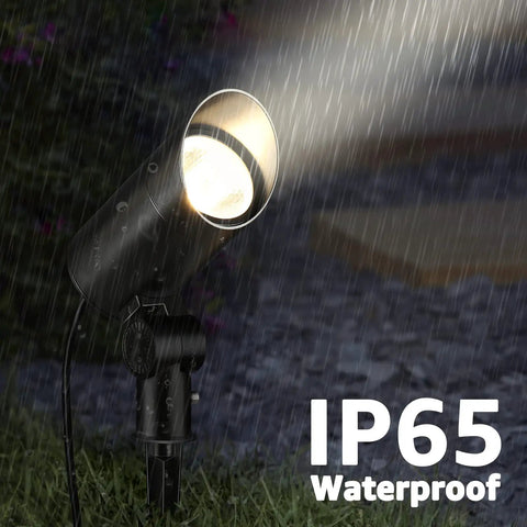 Dusk To Dawn 30W Outdoor LED Spotlight With Photocell Sensor, 3000K Warm White, Waterproof Landscape Flood Light in rain