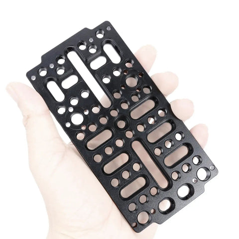 Hand holding Universal Cheese Plate Cinema Camera Mounting Plate Fits Sony FX3 FX30 BMPCC 6K Pro URSA Mini And DSLRs