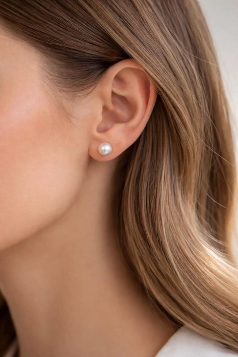 Five Piece Pearl Stud Earrings Set With Gold Finish Ball Studs From 4mm To 8mm For Women And Men, Classic Gold Pearl Earrings For Everyday Wear, Dope For Multiple Piercings And Modern Day Style. 4mm pearl stud on ear