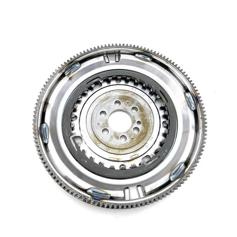 Premium 7 Speed DQ200 0AM Automatic Transmission Clutch Flywheel Kit With Precision ECU Actuator, heavy duty 6 bolt, 132 tooth.