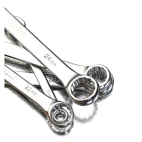 Close-up of All In One Ratchet Spanner Set With Box End Wrenches Dual Head Double End Rings Deep Offset Design 6 To 32mm Range
