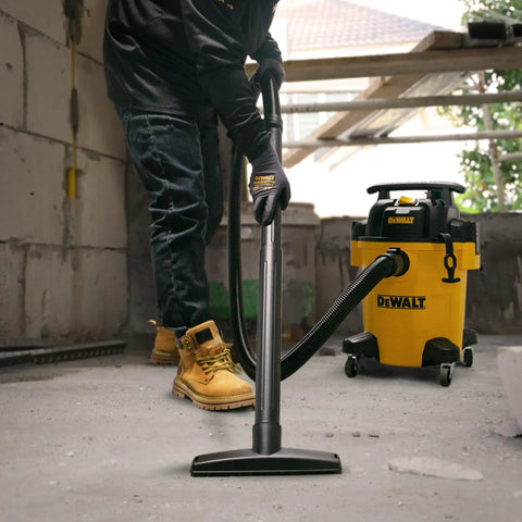 Person using 6 Gallon 4HP Wet Dry Shop Vacuum With Inflator Kit For Construction, Workshop, Jobsite, Garage And Home, Beast Suction