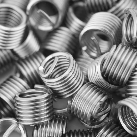 Heavy Duty Stainless Thread Repair Inserts Kit 100 Pieces M6x1.0x1.5D close-up of 304 stainless steel wire sleeves