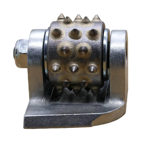 Close-up of a single ComeFloor welded grinding bush hammer roller, featuring 30 tips for texturing concrete, marble, granite, and stone.