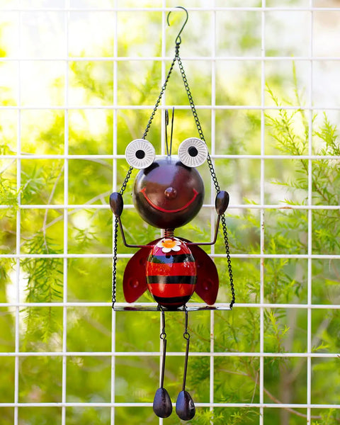 Solar Powered Ladybug Swing Garden Decor Waterproof Metal Hanging Lights for Outdoor Patio Balcony Pathway Lawn Yard Cute Ornament