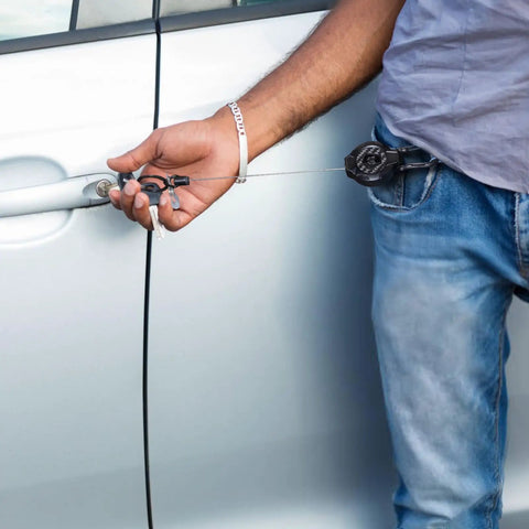 Heavy Duty Retractable Keychain Set 2 Pack With 10 Oz Tension 31.5 Inch Stainless Cord used to unlock car