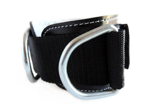 Grip Tight Adjustable Ankle Cuff And Glute Kickback Strap For Cable Machines Heavy Duty Nylon with dual metal rings close-up