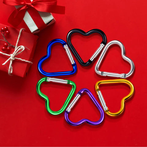 Heart Shape Keychain Clips Multipack Aluminum Alloy Carabiner Hooks For Outdoor Gear displayed in various colors on red background