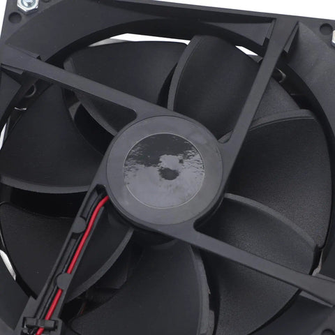 Close-up of 2 In 1 Solar Exhaust Vent Fan With Adjustable Angle Quiet 3W 6V Monocrystalline Panel Solar Powered Ventilation