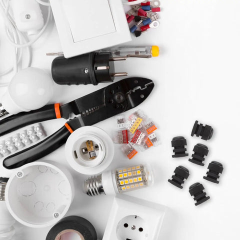 100 Piece Cable Connectors And Glands Kit Made From PP Material For DIY Friendly Setup Waterproof Wire Glands Joints in use