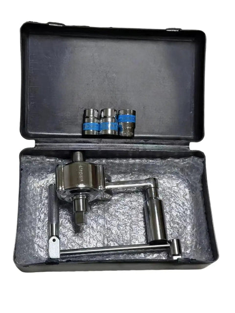 Get Your Heavy Haul Wrench Set That Handles 3,200 NM Torque For Easy Lug Nut Removal And Tire Jobs No Sweat With This Durable Torsional Multiplier Tool Built For Real Street Mechanics. in case with sockets