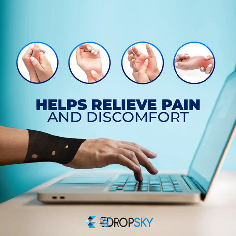 Thumb Brace 4 Pack Waterproof Splints With Gel Pad For Carpal Tunnel Arthritis And Trigger Finger Relief in use typing on laptop