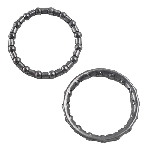4 Pack Bike Ball Bearing Retainer Replacement 5/32 Inch X 16 Ball Bearings For Crank And Rear Wheel, steel rings close-up