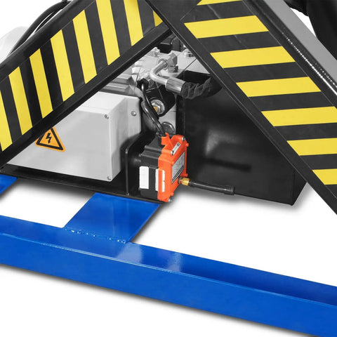 Power units and controls of Huge 4400 Lb Wireless Remote Hydraulic Scissor Lift Table With Massive 63 By 39 Inch Platform.