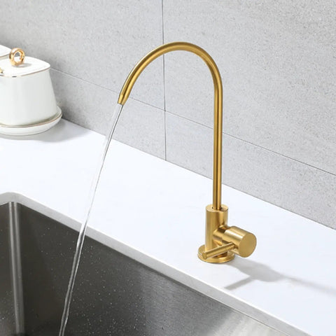 NYTFHMS Drinking Water Filter Taps Kitchen Sink, Purifier Faucet, Stainless Steel Gold 1/4 with water flow, modern design.