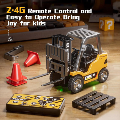 Mini RC Forklift Toy With Remote Control 2.4GHz 2 In 1 Lift Fork And Hook Truck with accessories on wooden floor