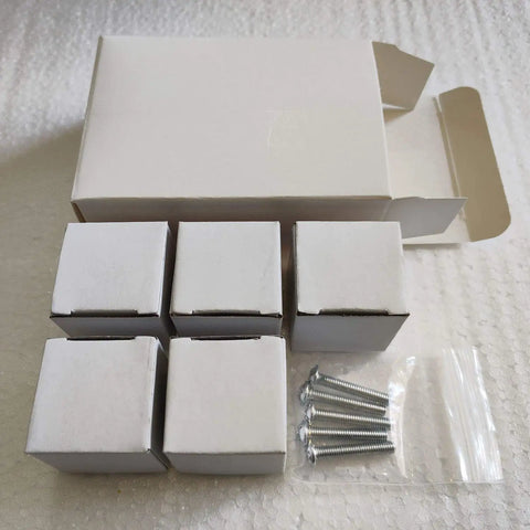 Packaging of 5 Pack Crystal Glass Cabinet Knobs 30mm Clear Diamond Shape With Gold Base Pulls For Drawer Dresser Kitchen Cabinets
