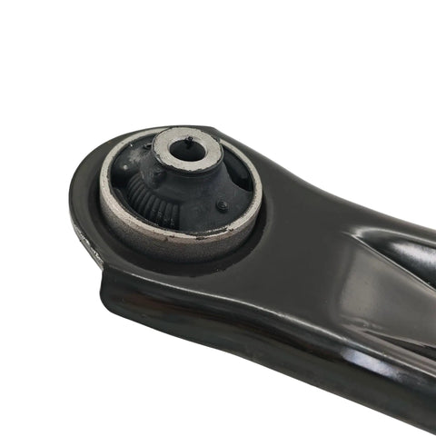 Close-up of 2-Piece Front Lower Control Arm Set With Ball Joint And Bushing Assembly For 2007-2012 Nissan Sentra, focus on joint