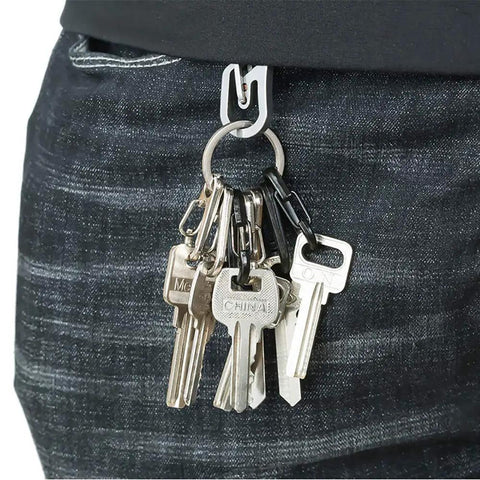 Keys hanging from pocket using 30 Piece Mini Carabiner Clip Set, Tiny Zinc Alloy Spring Snap Hooks For Keychains, Black Gunmetal Silver