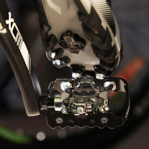 Dual Platform Clipless Pedals For Shimano SPD Mountain Road And Trekking Bikes Sealed Bearings CrMo Axle Aluminum Body