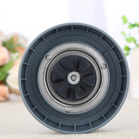 Close-up of a Milling Blade Replacement For Nutribullet 600W And 900W Blenders Flat Extractor Grinder Blade showing base view