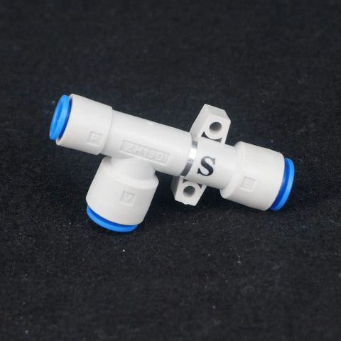 ZH13DS-08-10-10 NoNonsense Quick Connector Pneumatic Air Exhaust Vacuum Ejector, body ported, white with blue accents.
