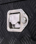 Close up of the latch system on the Straight Shooting Beefy 40 Gallon Parts Washer In Steel Blue With Powder Coated Steel Frame.