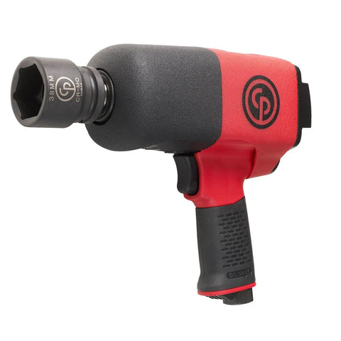 Heavy Duty 3/4 Inch Air Impact Wrench With Pistol Grip And Twin Hammer Clutch showing close-up view of lightweight composite build.