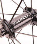 Ultra Light 700C Carbon Fiber Road Bike Wheelset With Ceramic Bearings hub detail.