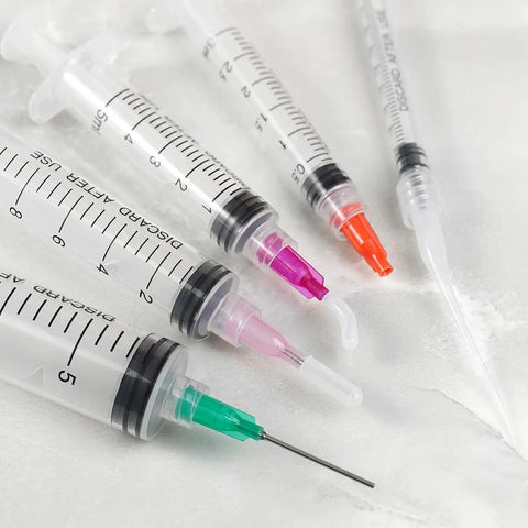 Applicator Syringe Set With Blunt Tip Needles And Luer Lock Caps For Precise Bonding And Easy Flow Pro Grade Build Includes 1ml 3ml 5ml 10ml And 20ml Syringes With Sealed Caps And Durable Dispenser Tips, assorted syringe sizes