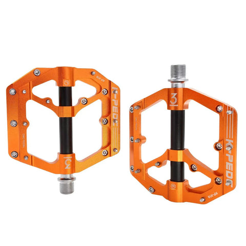 Aluminum Alloy 6061 CNC Machined MTB Pedals 9 Sixteenth Inch Wide Platform Non Slip Beefy With CrMo Steel Axle And Three Bearings