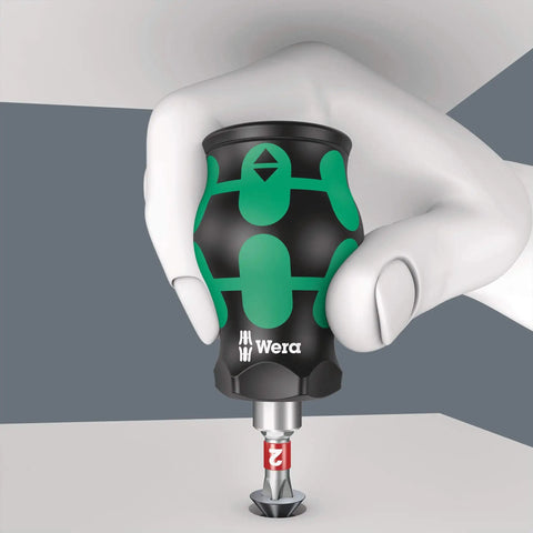 Hand using Kraftform Kompakt Stubby Magnetic Bit Set With Integrated Magazine with ergonomic grip in tight space.