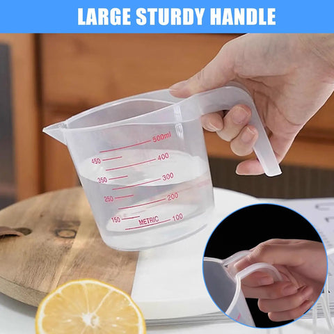Two Pack Measuring Cup Set 250 Milliliters And 500 Milliliters BPA Free Non Toxic Kitchen Measuring Cups with sturdy handle in use