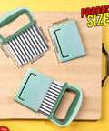 Front view: HNYYZL two-piece wavy crinkle cutter set with green handles and stainless blades for vegetables.