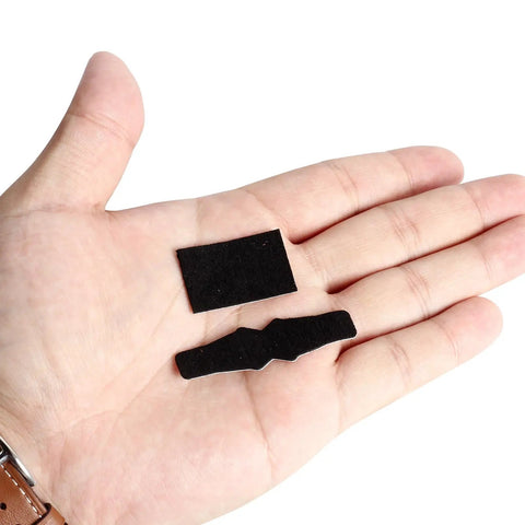 Drop Away Arrow Rest Felt Kit With 2 Pairs Felt Tapes and 2 Arrow Holder Pads Adhesive for Compound Bows in hand