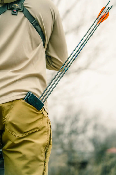 Pocket Quiver Holds Six Arrows Clip In Back Pocket Or On Belt Or Pack Keeps Arrows Safe From Damage And Clutter Fits Any Arrow Size