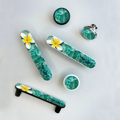 Coastal Cabinet Pulls Set Of Four 3-3/4 Inch Center To Center Drawer Handles White Base With Ocean Themed Seashells, Starfish And Coral Artwork