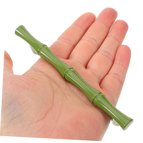 Hand holding Vintage Style Zinc Alloy Cabinet Handles 2 Pack, Drawer Pulls For Kitchen And Bedroom