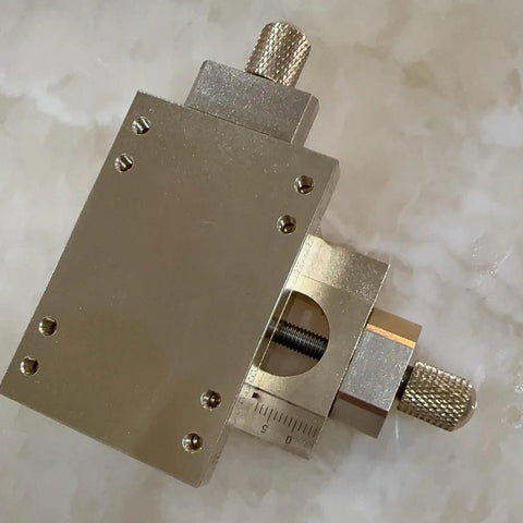 Heavy Duty Cross Slide Table With Integrated Vice And Buttery Smooth Micro Tuning Xy Linear Module Engineered For Effortless Dual Axis Control And Quick Workbench Setup, aluminum component featuring micro adjustment knob.