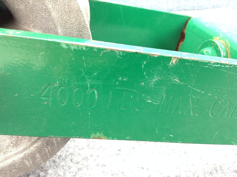 Close-up of 4000 lb capacity marking on 6 Inch Hook Type S Snatch Block With Forged Steel Closure Hooks And Aluminum Alloy Sheaves