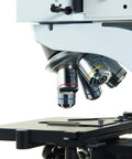 Lab Grade Metallurgical Infinity Polarizing Darkfield Microscope Kit With 10MP USB Camera, 50X To 1500X Magnification, EW10X22 And EW15X Eyepieces, Plan Infinity Achromatic Objectives, Built For Crystal Clear Microstructure Imaging, close-up of objective lenses and stage
