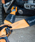 Attaching tow strap to Beefy Aluminum 2x2 Hitch Receiver And Mega Shackle Kit 32,000 Lbs MBS 16,000 Lbs WLL on vehicle