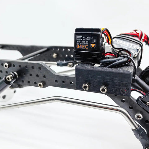 2.4GHz RC Receiver 4CH SBUS2 with 8.4V high voltage internal antenna installed on RC vehicle frame