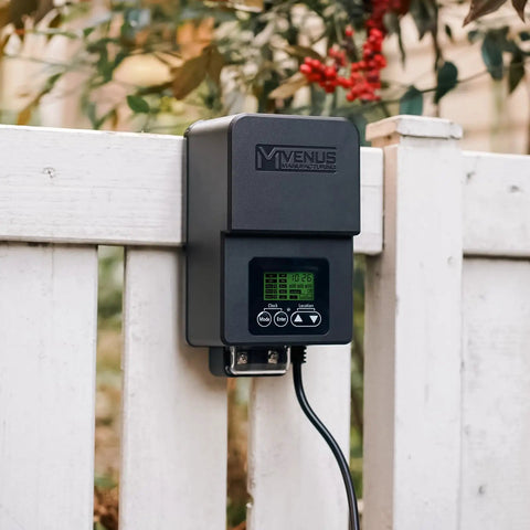 Outdoor Low Voltage Landscape Transformer 200W With Timer And Built In Photo Sensor 120V AC To 12V 15V AC For LED Spotlight And Pathway Garden Lighting Four Modes Auto Timed Astronomical With On Off