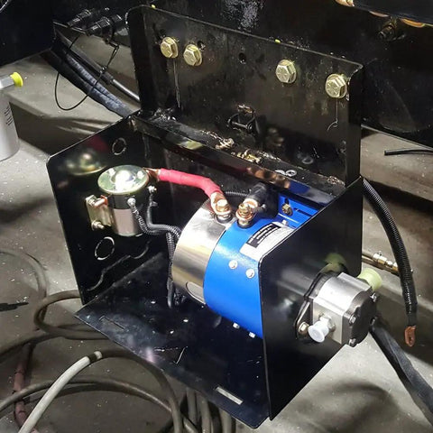 Electric Hydraulic Totally Enclosed Pump Motor For Auto Transport And Car Hauler Use 170-009-0001B installed detail