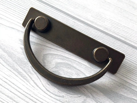 Two And A Half Inch Centers Retro Vibe Dark Antique Bronze Bail Drawer Pull Swing Handle For Vanity Dresser And Cabinet Hardware, 2.5 Inch Centers, Rectangular Plate About 4.1 Inch Long, One Piece