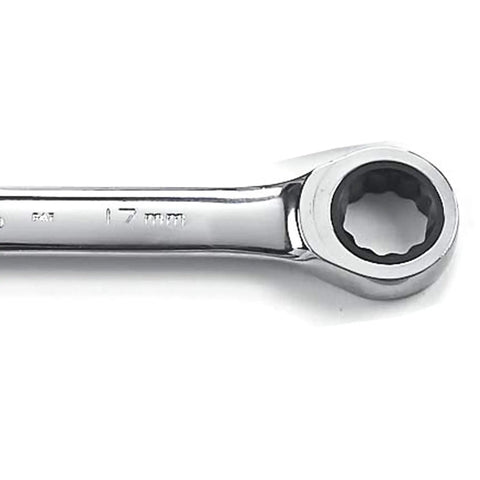 Ratcheting Combination Wrench 17mm 12 Point With 72 Tooth Box End And Pass Thru Technology, close-up of box end